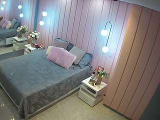 voyeurcam-casa-salsa-bathroom-2