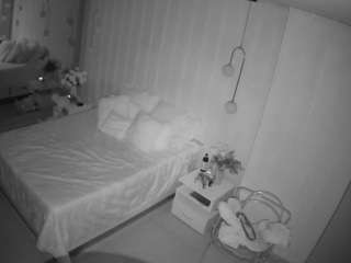 voyeurcam-casa-salsa-bathroom-2