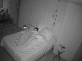 voyeurcam-casa-salsa-bathroom-2