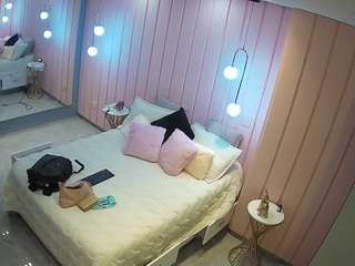 voyeurcam-casa-salsa-bathroom-2