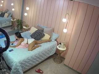 voyeurcam-casa-salsa-bathroom-2