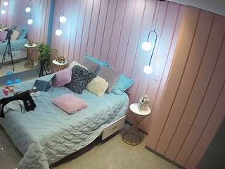 voyeurcam-casa-salsa-bathroom-2