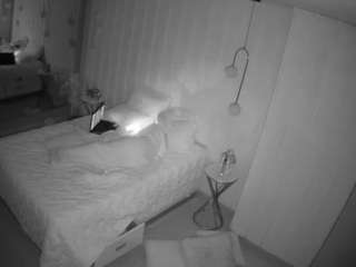 voyeurcam-casa-salsa-bathroom-2