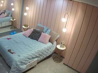 voyeurcam-casa-salsa-bathroom-2