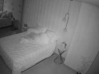 voyeurcam-casa-salsa-bathroom-2