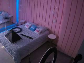 voyeurcam-casa-salsa-bathroom-2