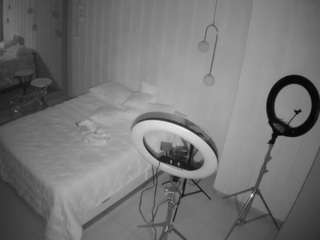 voyeurcam-casa-salsa-bathroom-2