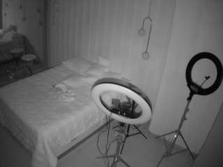 voyeurcam-casa-salsa-bathroom-2