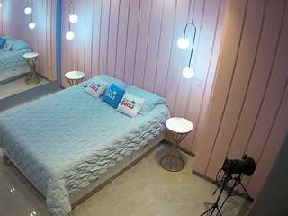 voyeurcam-casa-salsa-bathroom-2