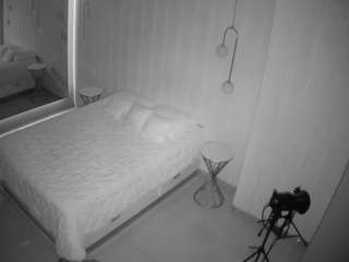 voyeurcam-casa-salsa-bathroom-2