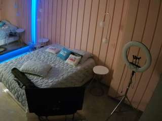 Casa Salsa Bathroom 2 Nude on Cam