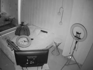 voyeurcam-casa-salsa-bathroom-2