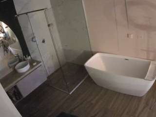 voyeurcam-casa-salsa-bathroom-2