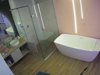 Mẫu này đang trực tiếp. voyeurcam-casa-salsa-bathroom-2