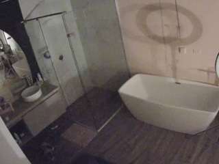 voyeurcam-casa-salsa-bathroom-2