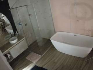 voyeurcam-casa-salsa-bathroom-2