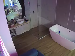 Casa Salsa Bathroom 2's Live Sex Cam Show