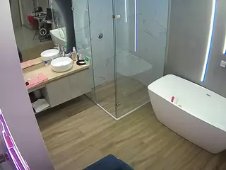 Casa Salsa Bathroom 2's Live Sex Cam Show