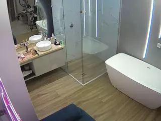 Casa Salsa Bathroom 2's Live Sex Cam Show