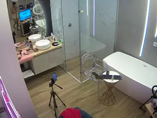 Casa Salsa Bathroom 2's Live Sex Cam Show