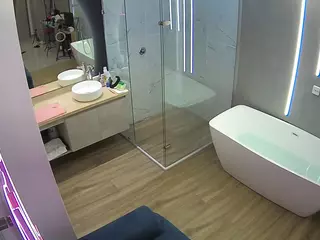 Casa Salsa Bathroom 2's Live Sex Cam Show