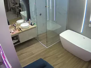 Casa Salsa Bathroom 2's Live Sex Cam Show