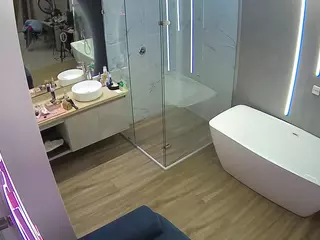 Casa Salsa Bathroom 2's Live Sex Cam Show