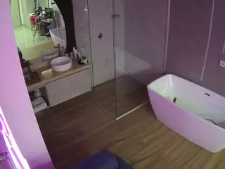 Casa Salsa Bathroom 2's Live Sex Cam Show