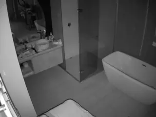 Casa Salsa Bathroom 2's Live Sex Cam Show