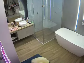 Casa Salsa Bathroom 2's Live Sex Cam Show