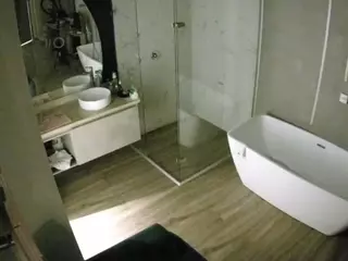 Casa Salsa Bathroom 2's Live Sex Cam Show