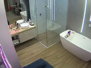 Casa Salsa Bathroom 2's Live Sex Cam Show