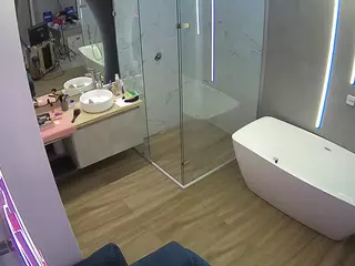 Casa Salsa Bathroom 2's Live Sex Cam Show