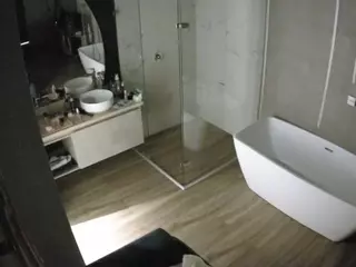 Casa Salsa Bathroom 2's Live Sex Cam Show