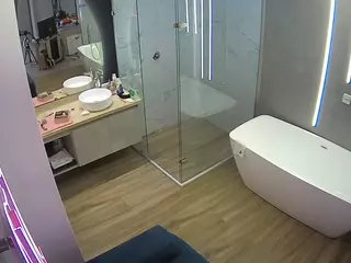 Casa Salsa Bathroom 2's Live Sex Cam Show