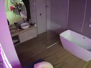 Casa Salsa Bathroom 2's Live Sex Cam Show