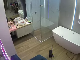 Casa Salsa Bathroom 2's Live Sex Cam Show