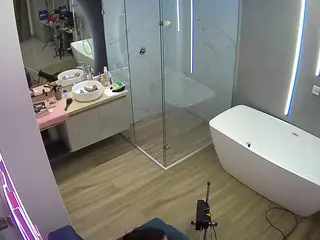 Casa Salsa Bathroom 2's Live Sex Cam Show