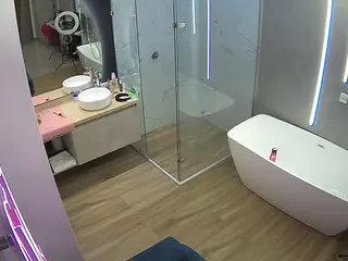 Casa Salsa Bathroom 2's Live Sex Cam Show