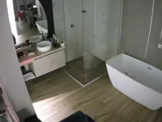 Casa Salsa Bathroom 2's Live Sex Cam Show