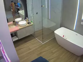 Casa Salsa Bathroom 2's Live Sex Cam Show