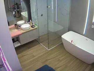 Casa Salsa Bathroom 2's Live Sex Cam Show