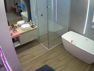 Casa Salsa Bathroom 2's Live Sex Cam Show