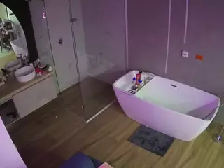 Casa Salsa Bathroom 2's Live Sex Cam Show