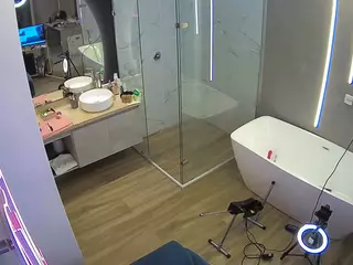 Casa Salsa Bathroom 2's Live Sex Cam Show