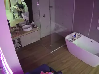 Casa Salsa Bathroom 2's Live Sex Cam Show