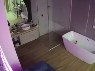 Casa Salsa Bathroom 2's Live Sex Cam Show