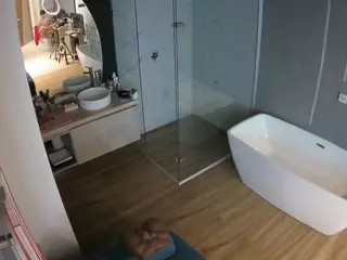 Casa Salsa Bathroom 2's Live Sex Cam Show