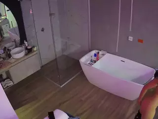 Casa Salsa Bathroom 2's Live Sex Cam Show