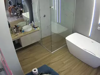 Casa Salsa Bathroom 2's Live Sex Cam Show